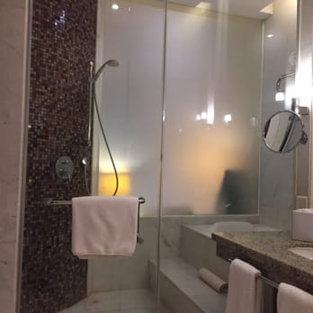 New Coast Hotel Manila - Hotels Near Me - Manila, NCR