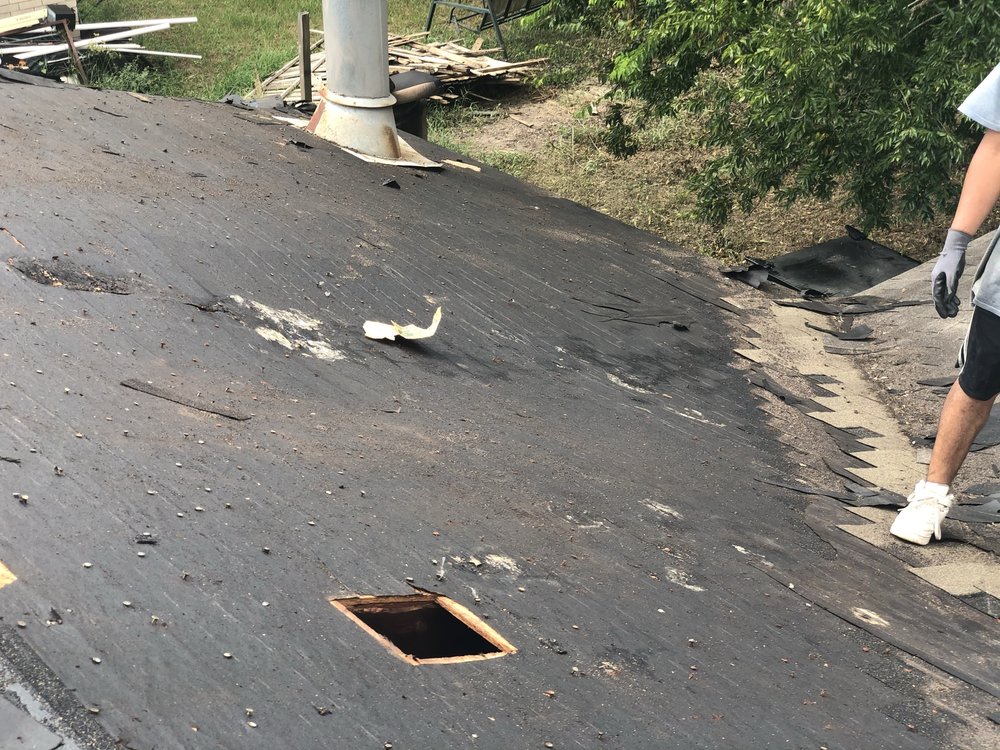 Slide of Houston Star Roofing