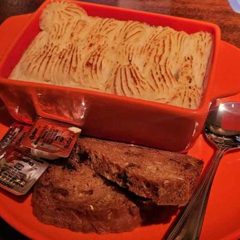 The Lansdowne Pub - Shepard's Pie - Irish Near Me - Uncasville, Connecticut The Lansdowne Pub - Shepard's Pie - Irish Near Me - Uncasville, Connecticut