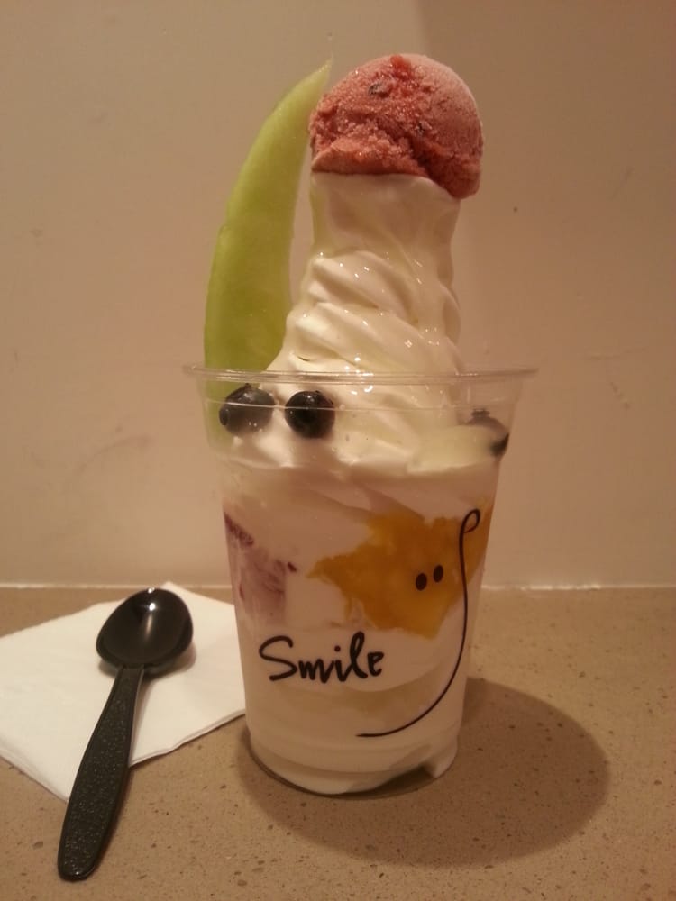 SMILE YOGURT & DESSERT BAR Updated June 2024 21 Photos 獅子石道65號百新樓