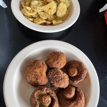 Penny's Cafe - Fried mushrooms and fried pickles, - Southern Near Me - Violet, Louisiana