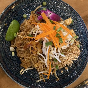 Mango Tree Bistro - 2/26/20 Pad Thai - Thai Near Me - Norristown, Pennsylvania