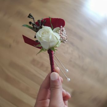 Floranza Designs - Prom Boutonniere. Perfectly matches the dress and tuxedo colors. - Florists Near Me - Troy, Michigan