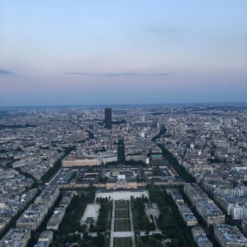 La Tour Eiffel - Landmarks & Historical Buildings Near Me - Paris, 75