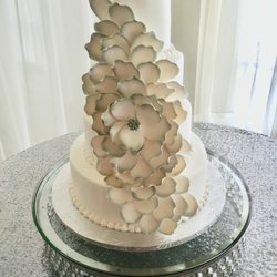 Cakes by Carolynn A Special Touch