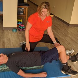 Shelly Dillon, PT works with adult client