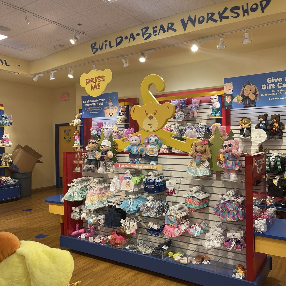 Build-A-Bear Workshop - Toy Stores Near Me - Orlando, Florida