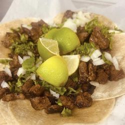 Pancho’s y Sancho’s - Mini tacos