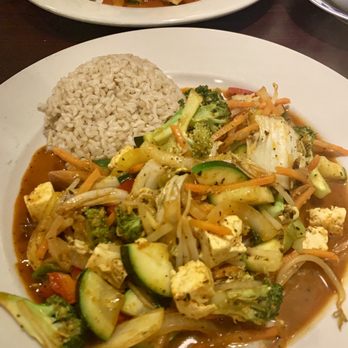Amitabul - Hello Dolly and Bill - Vegan Near Me - Chicago, Illinois Amitabul - Hello Dolly and Bill - Vegan Near Me - Chicago, Illinois