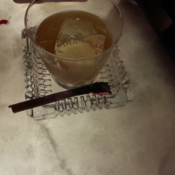 The Roosevelt Room - Cigar box - Cocktail Bars Near Me - Austin, Texas