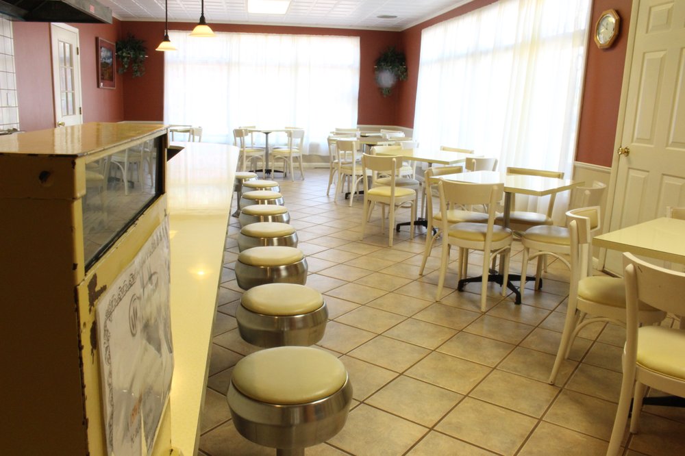 THE THOMPSON HOUSE CAFE Updated September 2024 17 Rt 296, Windham