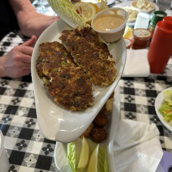 Tonys Chowder House - Crab cakes side order - Seafood Near Me - Mount Dora, Florida