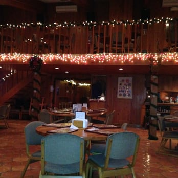 Snuzzle's - Dining area - New American Near Me - Mertztown, Pennsylvania Snuzzle's - Dining area - New American Near Me - Mertztown, Pennsylvania