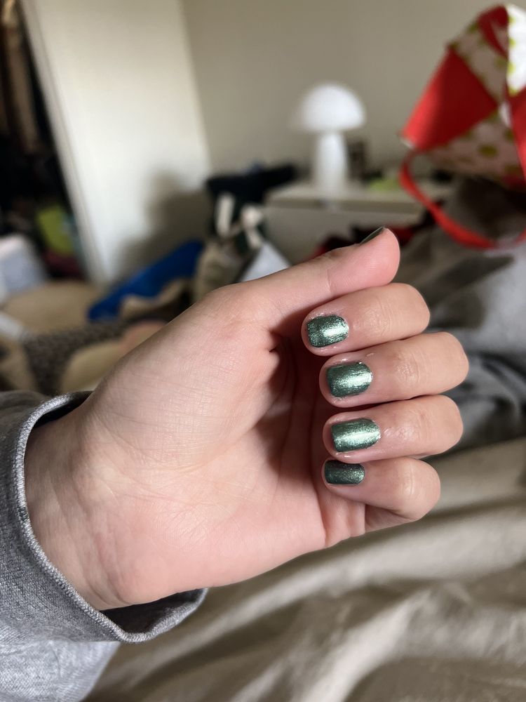 Le’s Nail Bar Logo