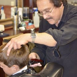 FishHawk Barber Shop