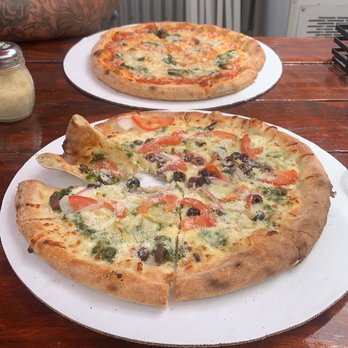 Cloudcroft Brewing Company - This pizza place has amazing brick oven pizzas. A must stop when visiting this historic mountain town. - Pizza Near Me - Cloudcroft, New Mexico