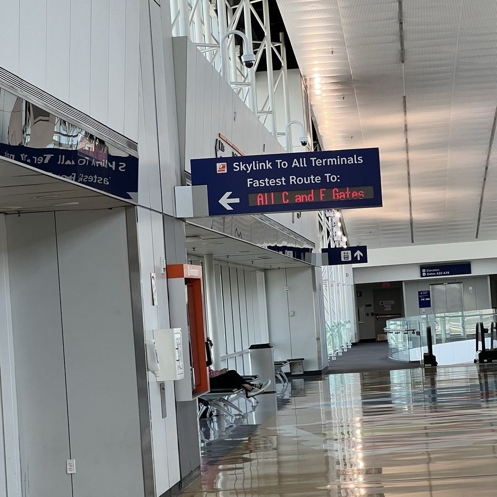 Skylink - Airport Shuttles Near Me - Grapevine, Texas Skylink - Airport Shuttles Near Me - Grapevine, Texas