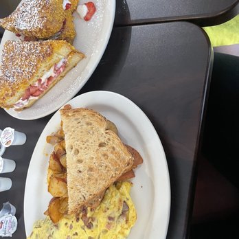 Kristof's Kafe - American Near Me - Davie, Florida