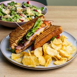Undercover club with chips
