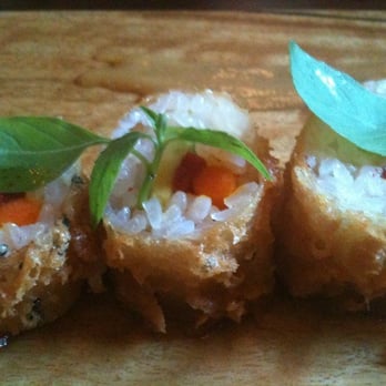 Uchiko Austin - Avofry - Sushi Bars Near Me - Austin, Texas Uchiko Austin - Avofry - Sushi Bars Near Me - Austin, Texas