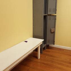 Foot & Body Reflexology - Locker/changing room