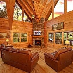Cabins USA - Family-Sized Pigeon Forge Cabin Rentals