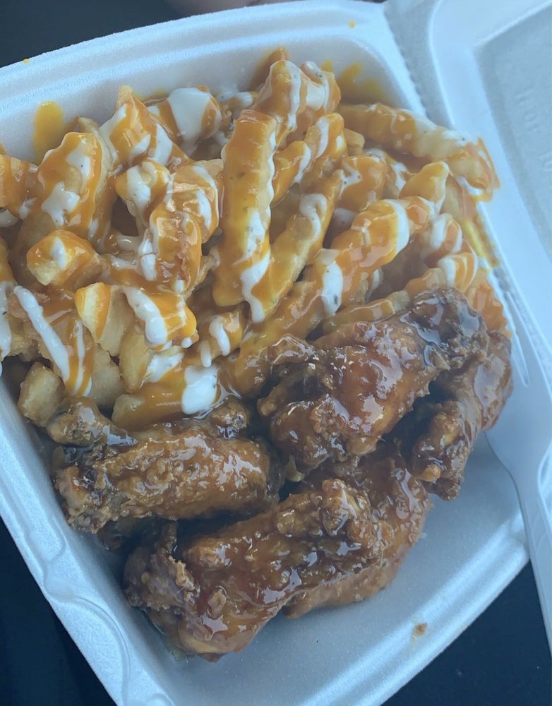 BRENDA’S WINGS & THINGS 3466 Hwy 17 N, Bartow, Florida Chicken