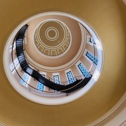 Maine State House - Looking up into the dome