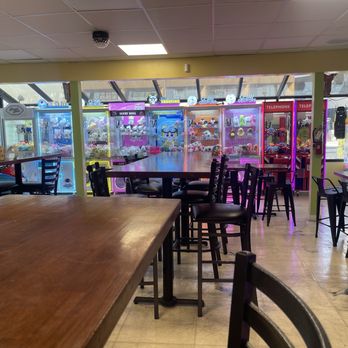 Piara Pizza - Clean restaurant - Pizza Near Me - Hemet, California Piara Pizza - Clean restaurant - Pizza Near Me - Hemet, California