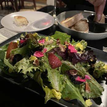 Cordial Cellar + Lounge - Wine Bars Near Me - Castro Valley, California