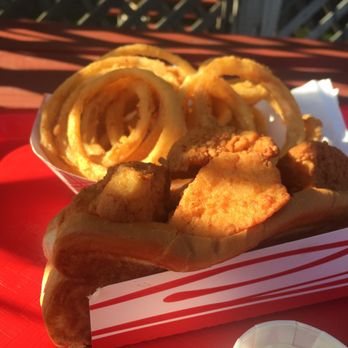 The Brick House Drive In Restaurant - Scallop roll and Onion Rings - American Near Me - Hooksett, New Hampshire The Brick House Drive In Restaurant - Scallop roll and Onion Rings - American Near Me - Hooksett, New Hampshire