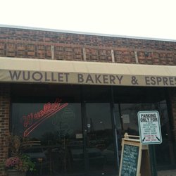 Woullet - Love the cakes!