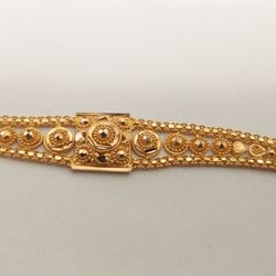 Zaveri & Co