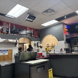 New location tacos los Guero's