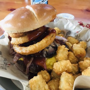 Buck Snort - Swamp donkey burger added grilled onions bomb - New American Near Me - Neola, Iowa