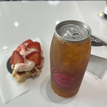 Devil & Angel Desserts - Ice Cream & Frozen Yogurt Near Me - Folsom, California
