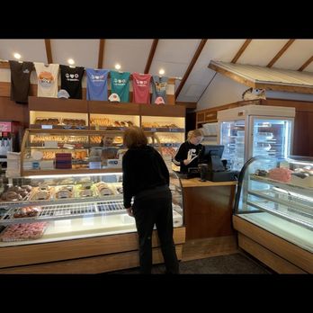 Donut Hole Bakery Cafe - (12/21/2021) - Donuts Near Me - Destin, Florida Donut Hole Bakery Cafe - (12/21/2021) - Donuts Near Me - Destin, Florida