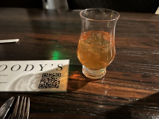 Moody's Lounge by null