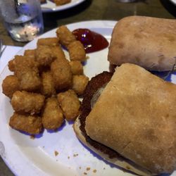 Harborside Grill - Crispy chicken