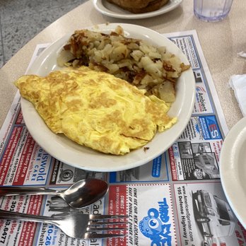 Double T Diner - EXCELLENT 3 egg omelette, home fries and wheat toast. - Diners Near Me - Annapolis, Maryland Double T Diner - EXCELLENT 3 egg omelette, home fries and wheat toast. - Diners Near Me - Annapolis, Maryland