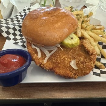 Joe's Farm Grill - Pork Tenderloin Sandwhich - American Near Me - Gilbert, Arizona