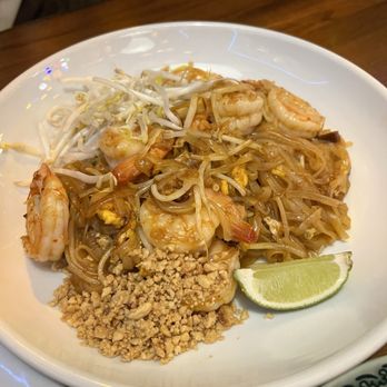 Koon Thai Kitchen - (G9) Pad Thai Shrimp - Thai Near Me - San Diego, California