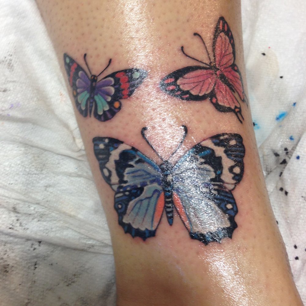 Paia Tattoo Parlor - by Circle - Tattoo Near Me - Paia, Hawaii Paia Tattoo Parlor - by Circle - Tattoo Near Me - Paia, Hawaii