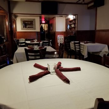 Good Times Pub - Dining room. - Pubs Near Me - Lindenhurst, New York