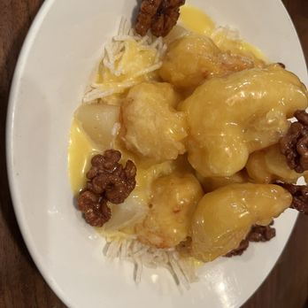 EMei - Honey Walnut Shrimp - Szechuan Near Me - Philadelphia, Pennsylvania EMei - Honey Walnut Shrimp - Szechuan Near Me - Philadelphia, Pennsylvania