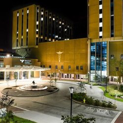 Bridgeport Hospital - Entrance to Bridgeport Hospital