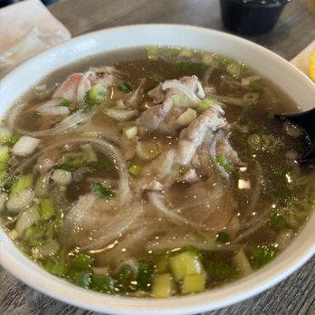 Oasis Vietnamese Cuisine - Pho Tai - Vietnamese Near Me - Pacifica, California