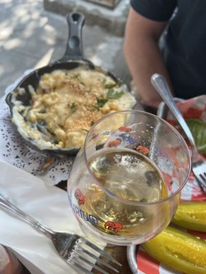 The Beer Garage by null