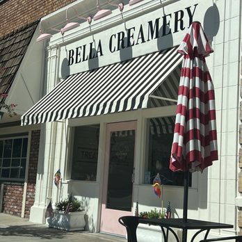 Bella Creamery - Ice Cream & Frozen Yogurt Near Me - Kingsburg, California