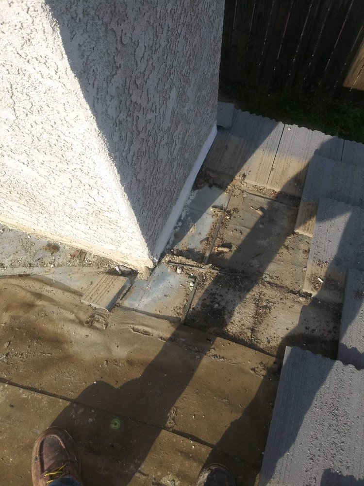 Slide of Valley Roofing Inc